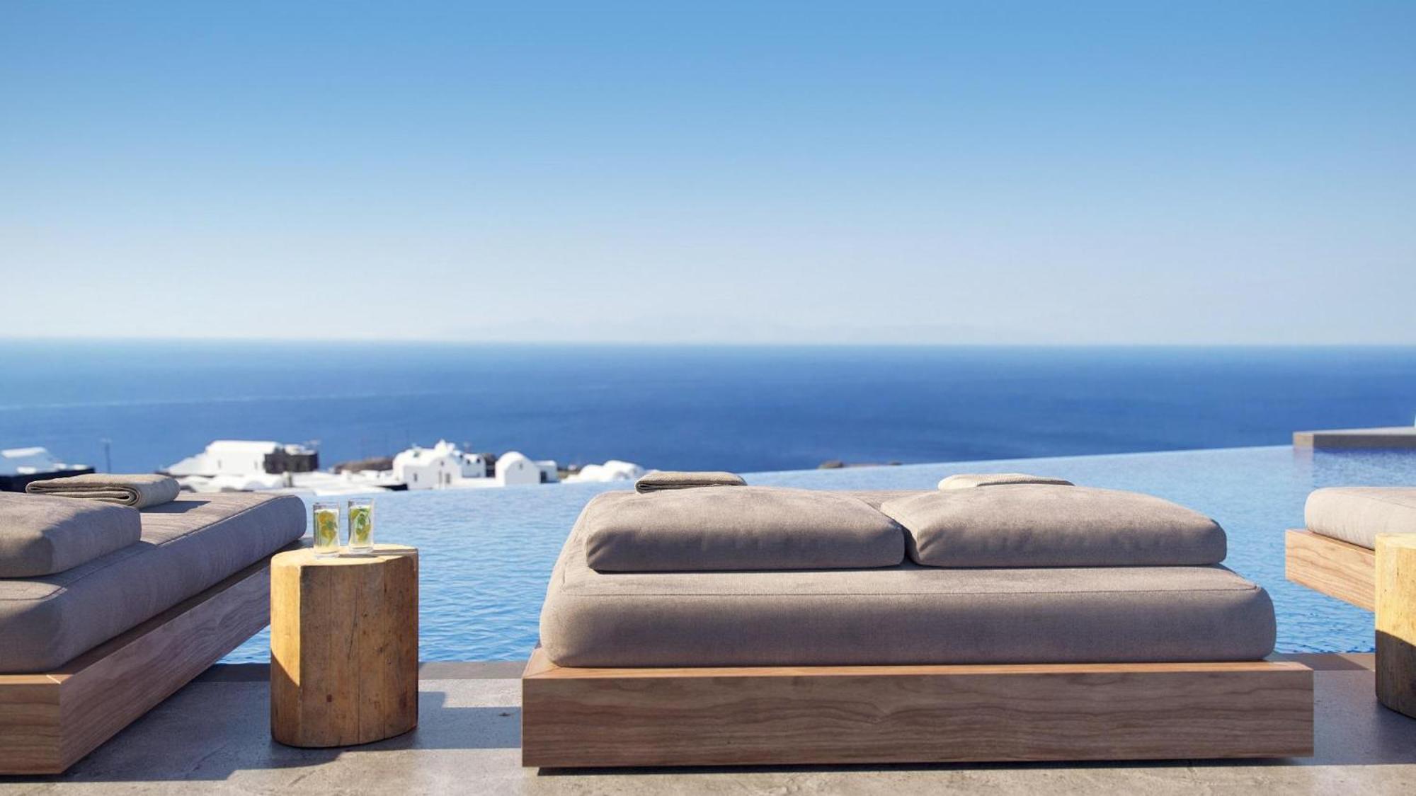 Villa 3 Chambres avec Piscine à Débordement